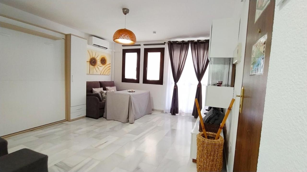 Pueblo Blanco Apartment Benalmadena Bagian luar foto